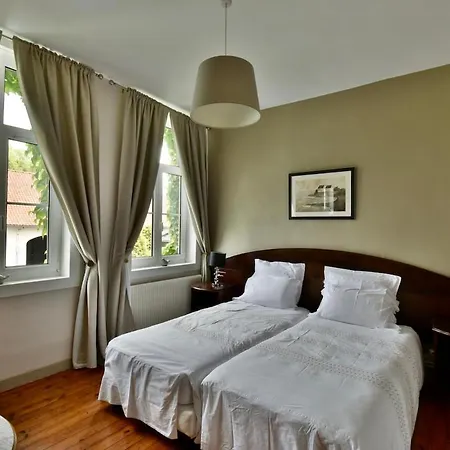 Holiday home Du Mont Des Faucons
