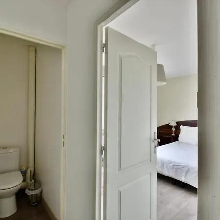 Holiday home Du Mont Des Faucons