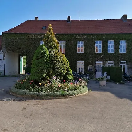 Du Mont Des Faucons