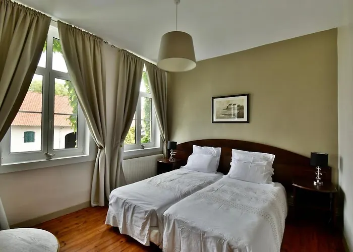 Holiday home Du Mont Des Faucons