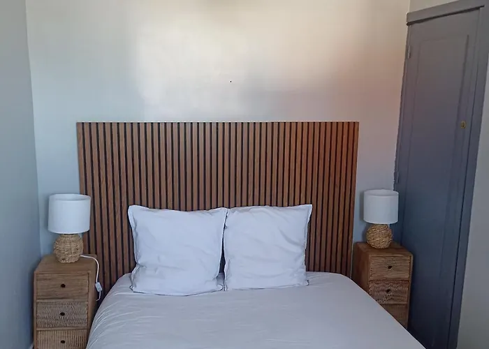 Du Mont Des Faucons Holiday home
